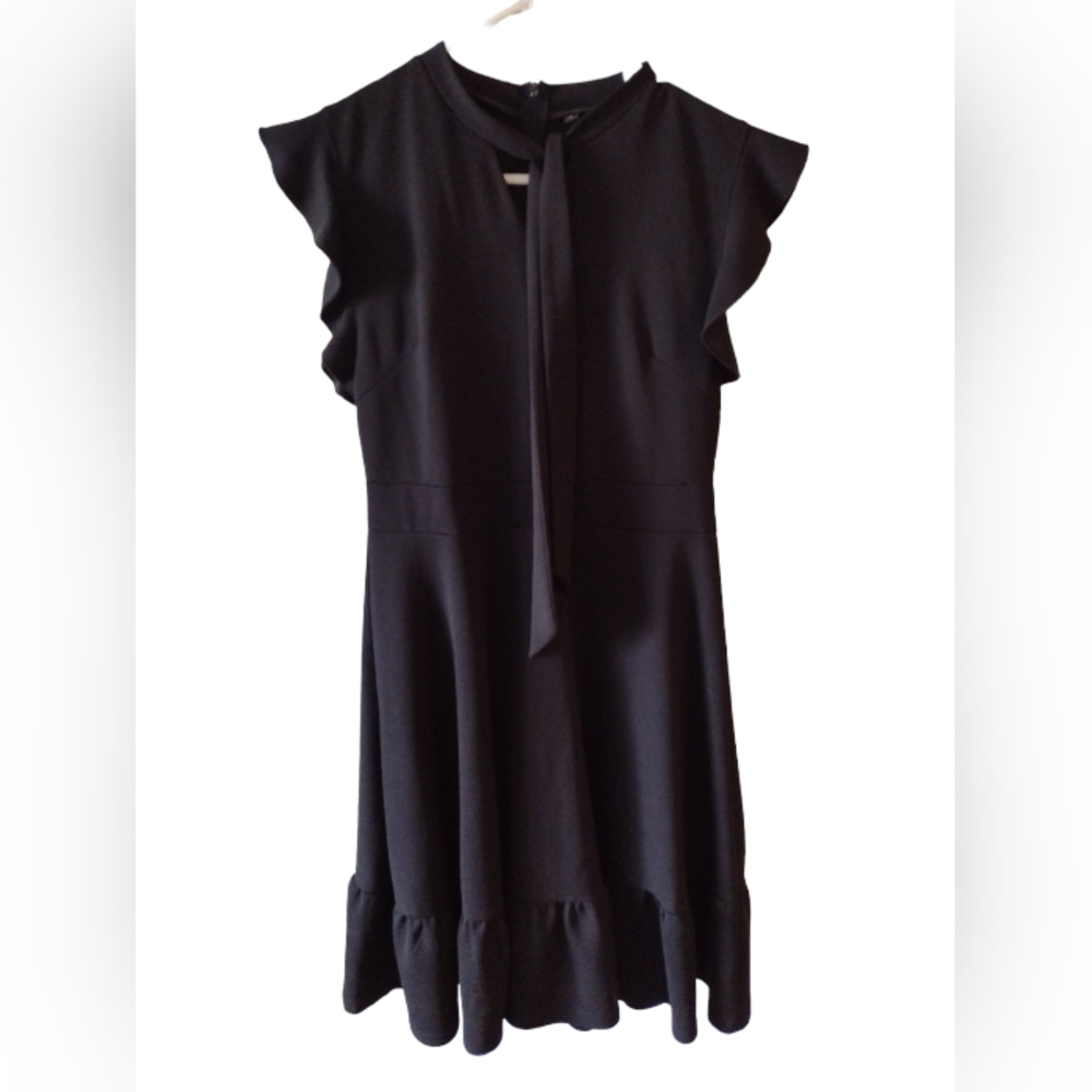Black neck bow dress size Large